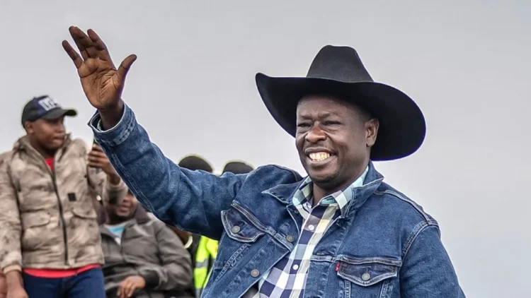 أبرز شخصيات المعارضة الكينية يزعم تعرضه لمحاولة اغتيال