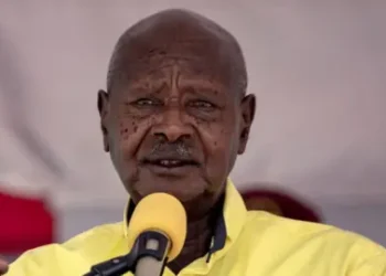 موسيفيني يفوز بولاية رئاسية جديدة في أوغندا والمعارضة تتهمه بالتزوير