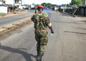 سيراليون تتهم غينيا باحتجاز عناصر من قواتها الأمنية على خلفية نزاع حدودي