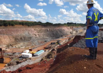 زامبيا: ربط المساعدات الأمريكية بالموارد المعدنية يثير جدلاً واسعاً