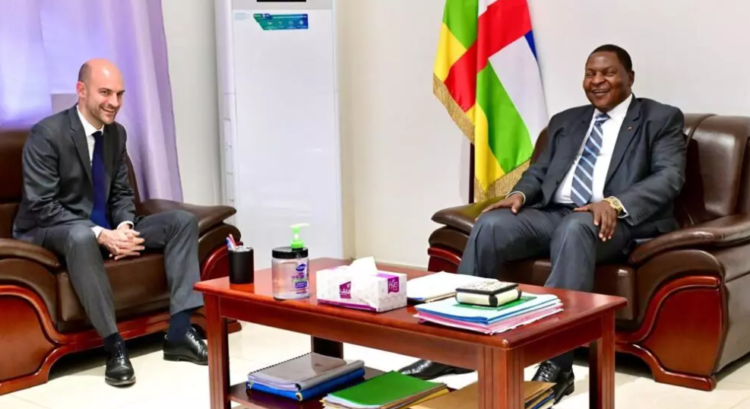 زيارة فرنسية إلى بانغي تمهد لمرحلة جديدة من التعاون بين البلدين