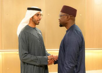 الامارات والسنغال