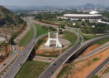 الولايات المتحدة توسّع نطاق تحذير السفر إلى نيجيريا