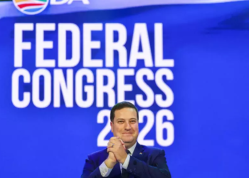 جنوب إفريقيا: التحالف الديمقراطي ينتخب عمدة كيب تاون زعيماً له