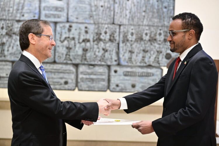 السفير محمد حاجي