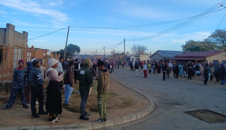 احتجاجات الهجرة بجنوب إفريقيا تجبر 800 غاني على الرحيل