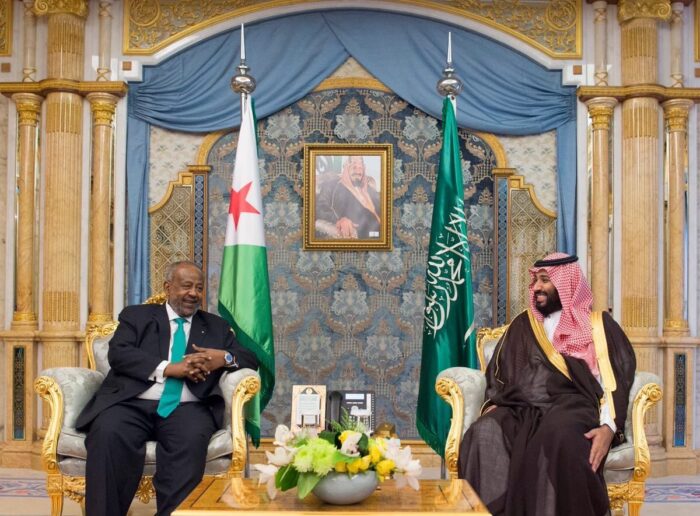 ولي العهد الأمير محمد بن سلمان ورئيس جيبوتي إسماعيل عمر جيلة