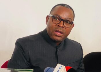 زامبيا: مقتل وزير سابق خلال مداهمة لمنزل زعيم المعارضة