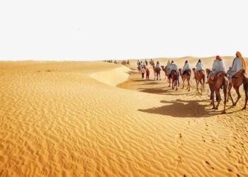 القوافل التجارية وأثرها في بناء الجامع الكبير بمالي